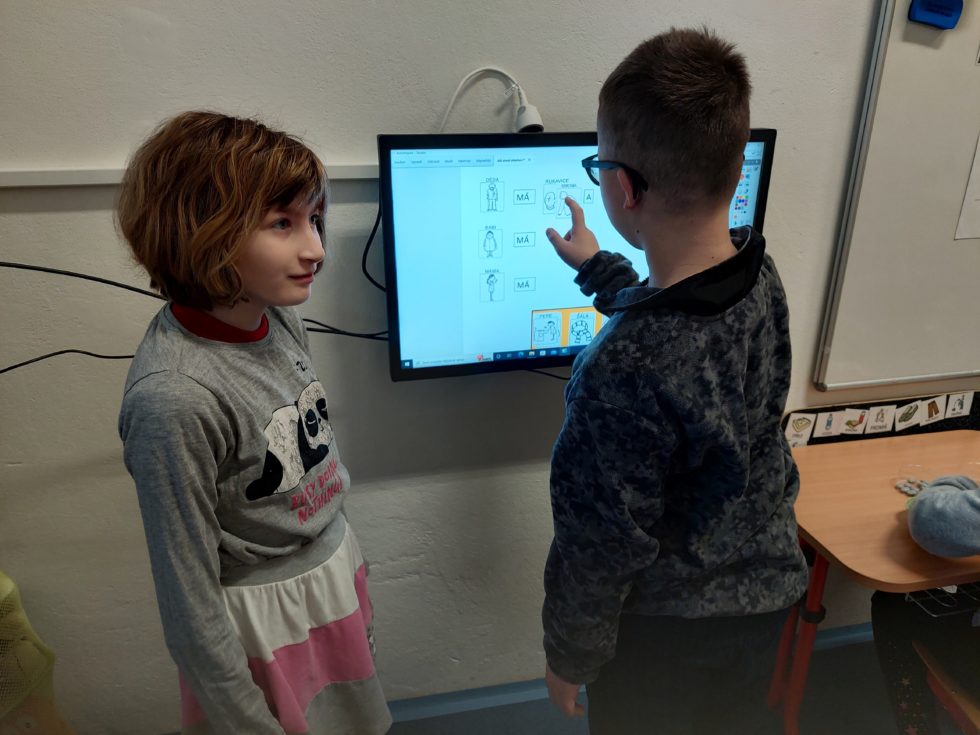 Interaktivní monitor ZŠ, MŠ a PŠ Kolín