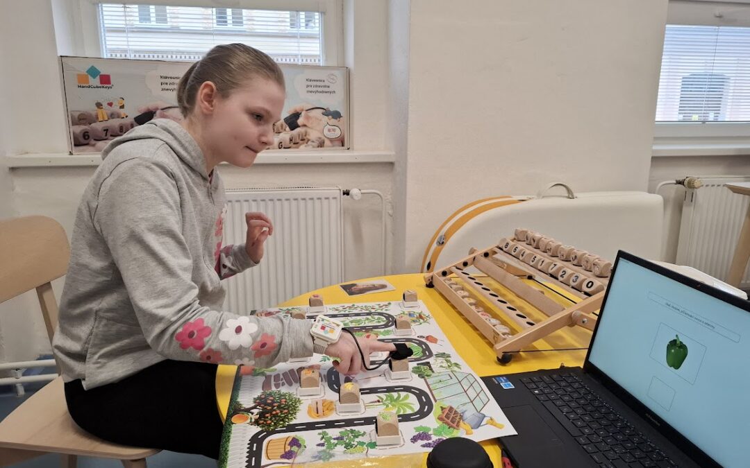 Terapie s HandCubeKeys